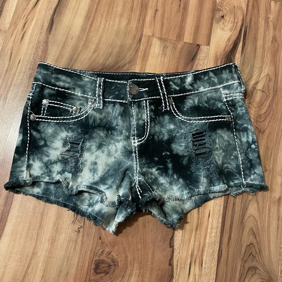 Vanilla Star Pants - Y2K 2009 Vanilla Star Black Tie-Dye Jean Shorts Sz 5